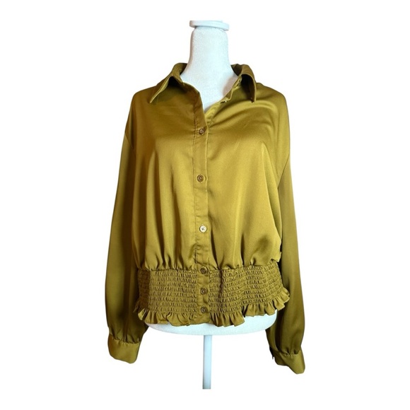 Who What Wear Tops - Who What Wear Olive Green Women's Button-Up Blouse